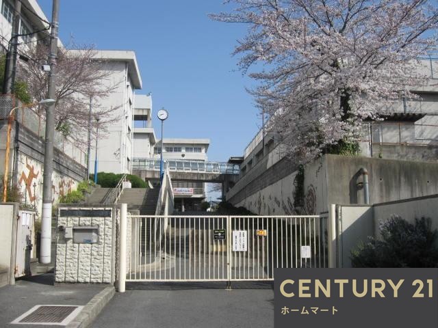 新築戸建 一戸建て三井が丘３ 3798万円の詳細情報 大阪府寝屋川市三井が丘３ 写真13 センチュリー21ホームマート