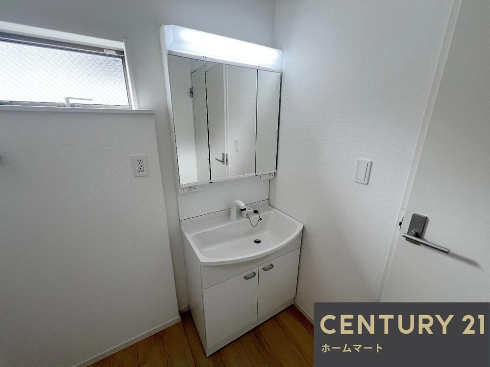 新築戸建 一戸建て八尾市新家町 全３邸 一戸建て第１期の詳細情報 大阪府八尾市新家町２ 写真11 センチュリー21ホームマート