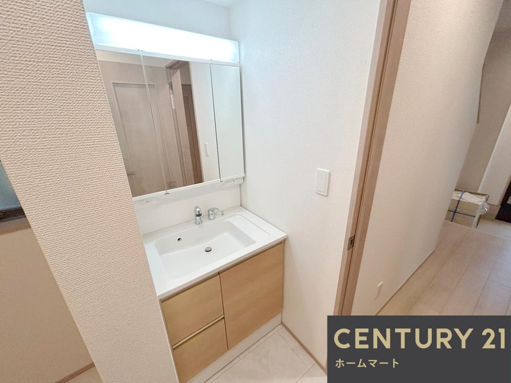 新築戸建 一戸建て高槻市昭和台町 全4邸 一戸建ての詳細情報 大阪府高槻市昭和台町２ 写真11 センチュリー21ホームマート