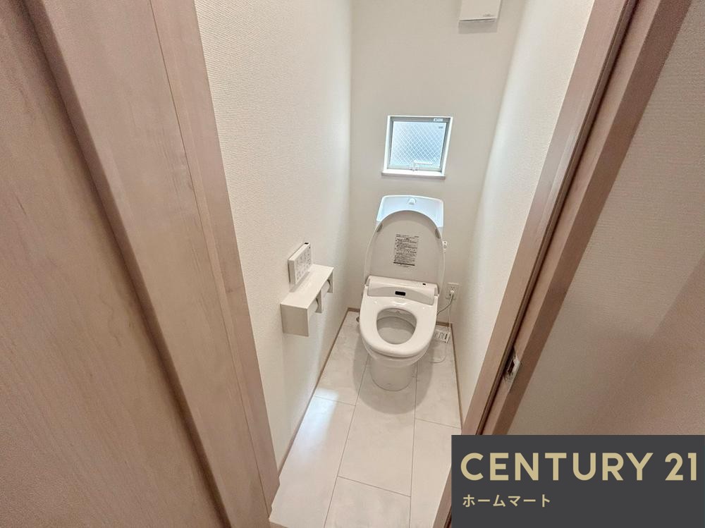 新築戸建 一戸建て高槻市昭和台町 全4邸 一戸建ての詳細情報 大阪府高槻市昭和台町２ 写真12 センチュリー21ホームマート