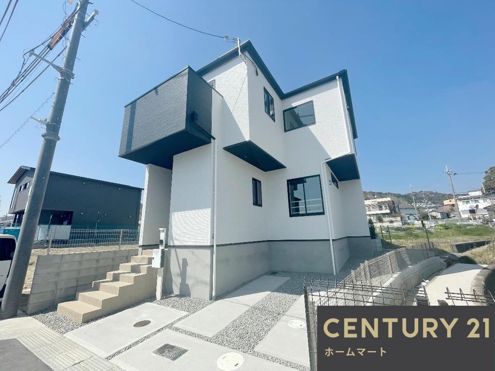 新築戸建 NEW一戸建て石丸２（箕面萱野駅） 5999万円の詳細情報 大阪府箕面市石丸２ 写真2 センチュリー21ホームマート
