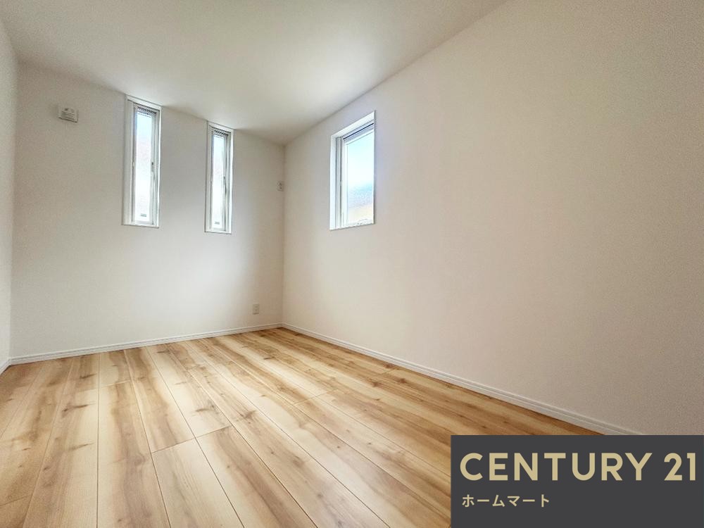 新築戸建 一戸建て泉台３（北鈴蘭台駅） 3180万円の詳細情報 兵庫県神戸市北区泉台３ 写真9 センチュリー21ホームマート