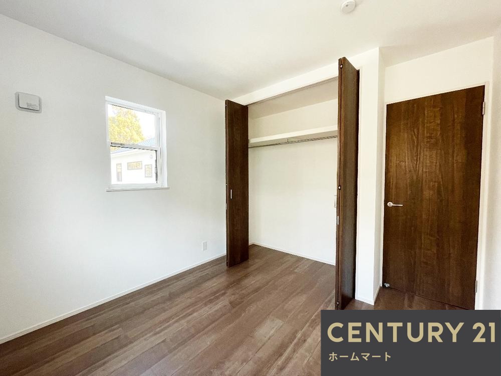 新築戸建 一戸建て池田市畑５丁目 全３邸 一戸建て第15の詳細情報 大阪府池田市畑５ 写真7 センチュリー21ホームマート