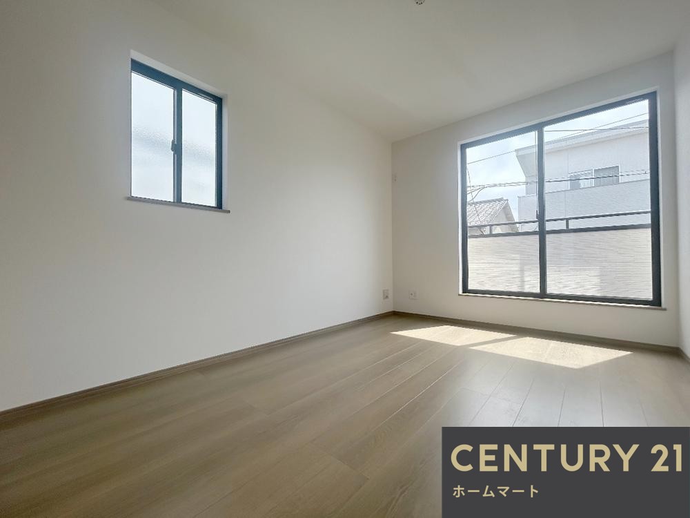 新築戸建 NEW一戸建て伊丹市昆陽泉町 全２邸の詳細情報 兵庫県伊丹市昆陽泉町４ 写真10 センチュリー21ホームマート