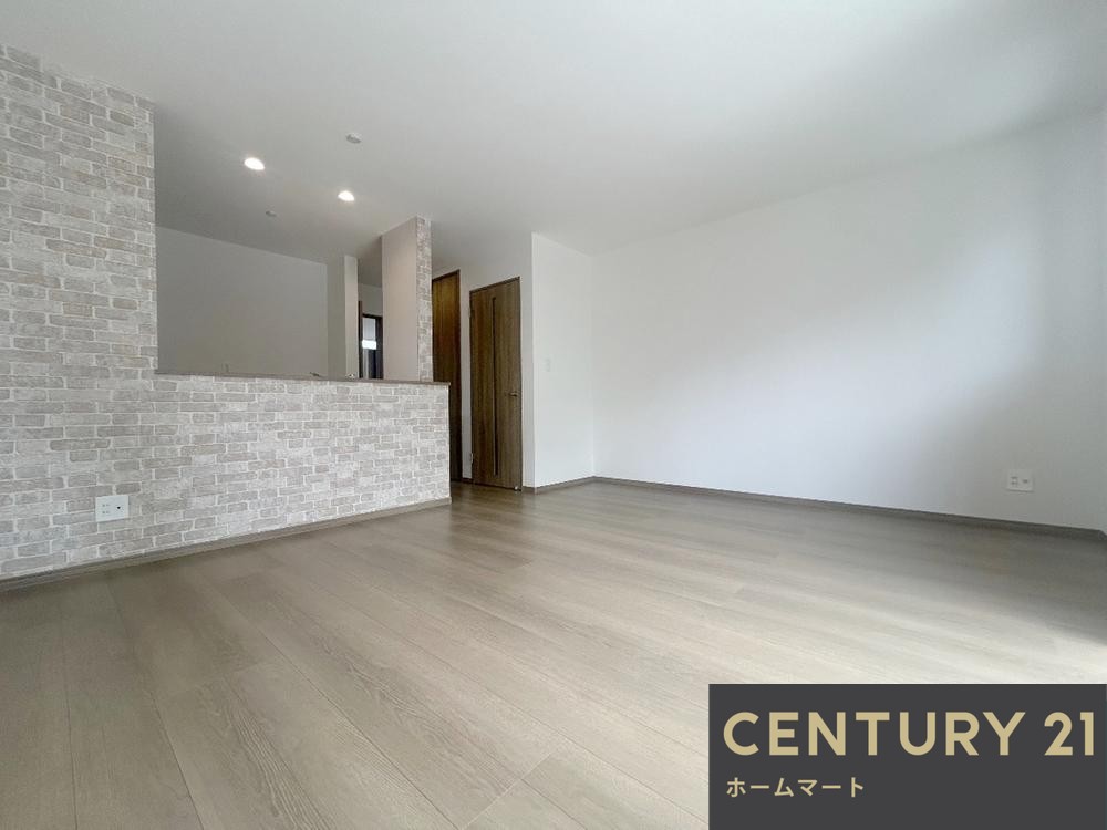 新築戸建 NEW一戸建て伊丹市昆陽泉町 全２邸の詳細情報 兵庫県伊丹市昆陽泉町４ 写真4 センチュリー21ホームマート