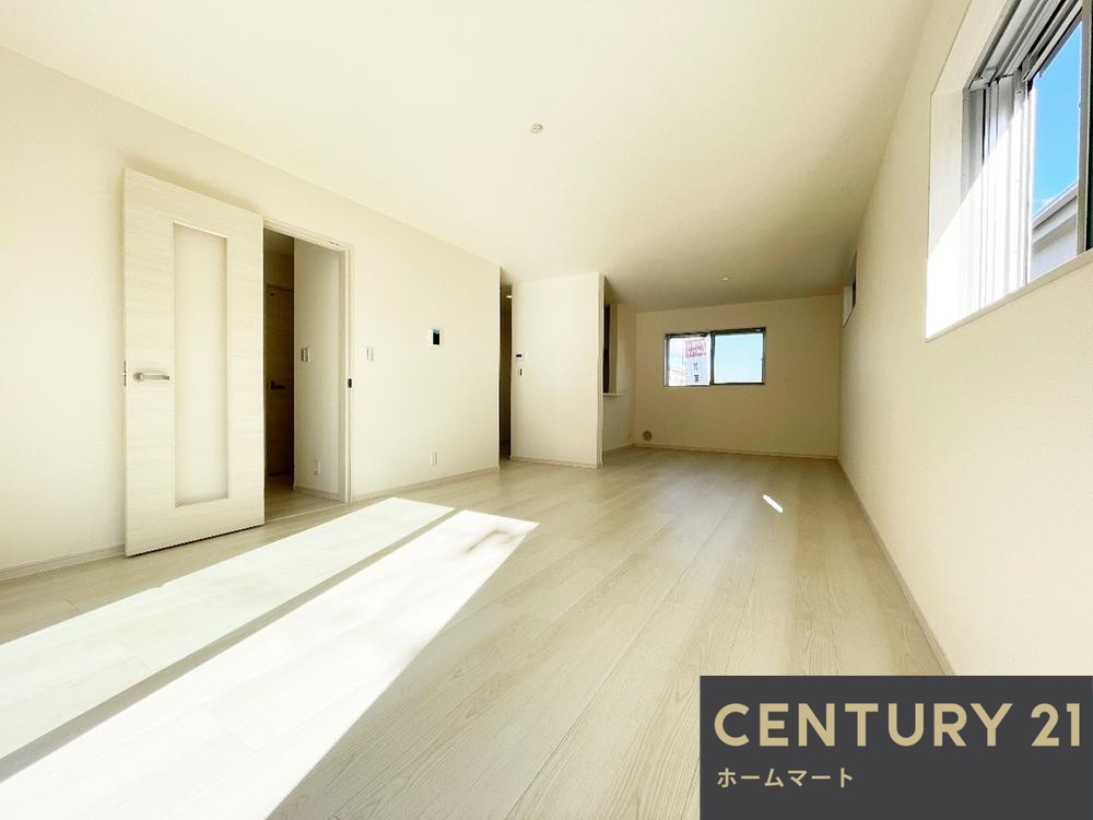 新築戸建 一戸建て天理市田井庄町 全8邸 一戸建て第3期4期の詳細情報 奈良県天理市田井庄町 写真3 センチュリー21ホームマート