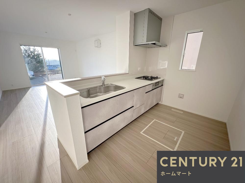 新築戸建 一戸建て箕面市森町中 全１邸 一戸建ての詳細情報 大阪府箕面市森町中１ 写真4 センチュリー21ホームマート