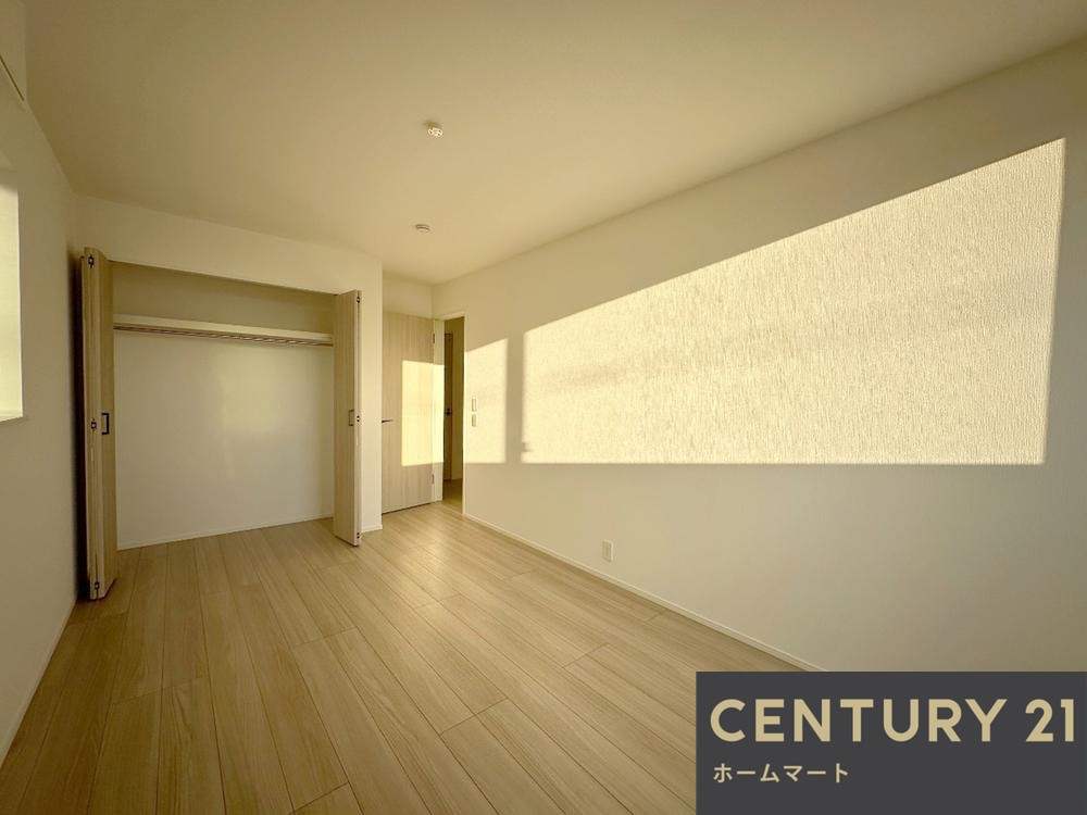 新築戸建 一戸建て箕面市森町中 全１邸 一戸建ての詳細情報 大阪府箕面市森町中１ 写真7 センチュリー21ホームマート