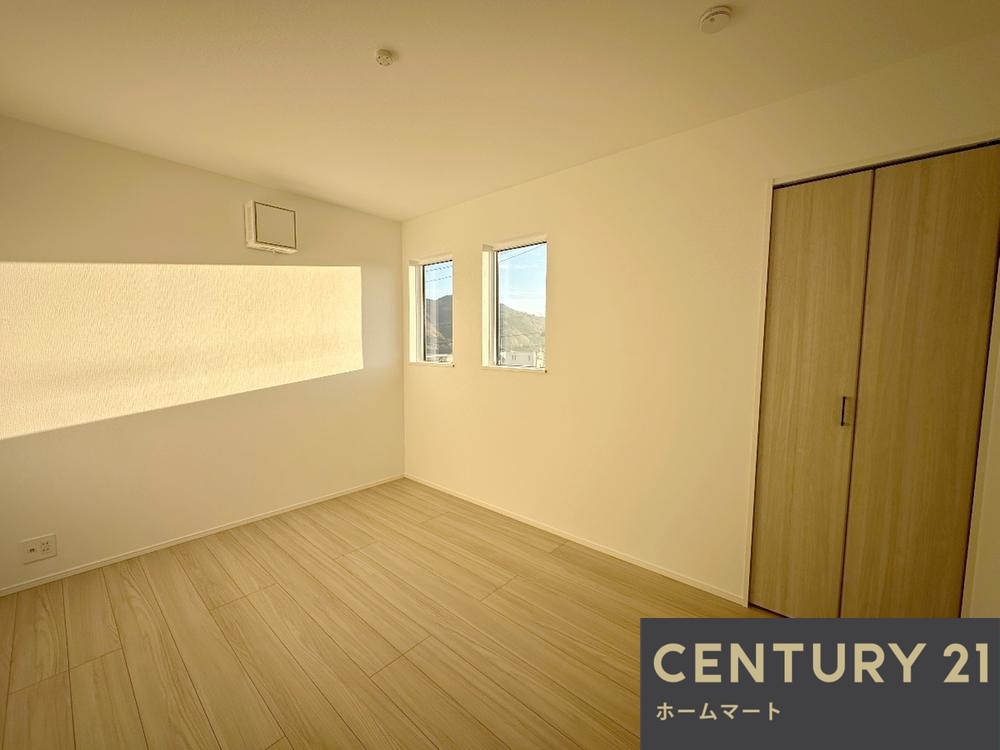 新築戸建 一戸建て箕面市森町中 全１邸 一戸建ての詳細情報 大阪府箕面市森町中１ 写真8 センチュリー21ホームマート