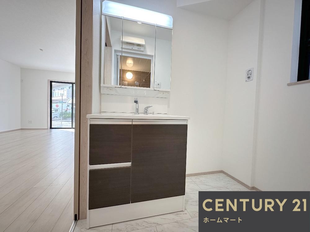 新築戸建 一戸建て箕面市半町 全3邸 一戸建ての詳細情報 大阪府箕面市半町３ 写真10 センチュリー21ホームマート