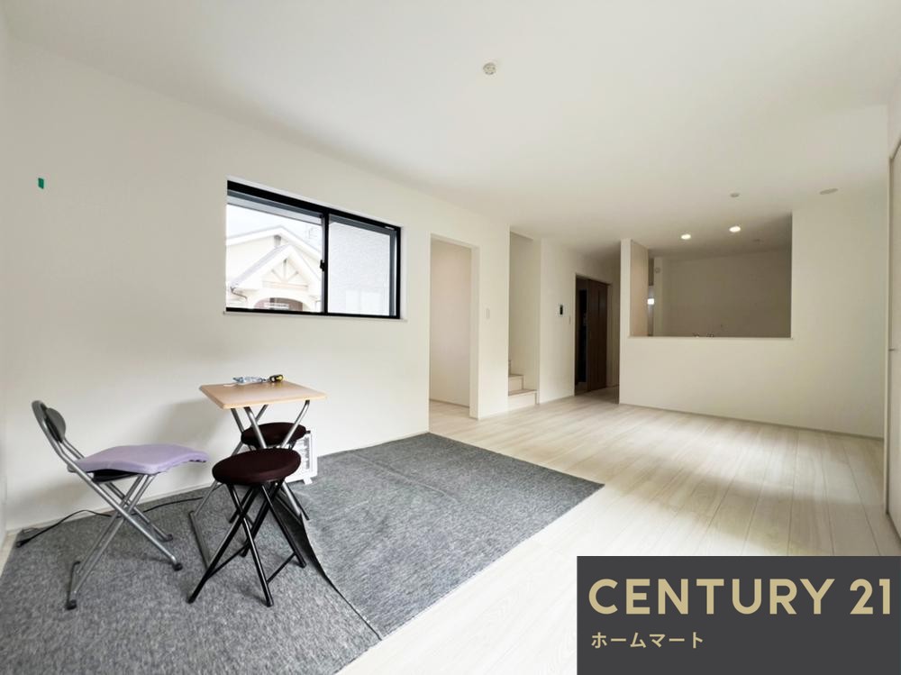 新築戸建 一戸建て羽曳野市高鷲 全１邸 一戸建ての詳細情報 大阪府羽曳野市高鷲５ 写真3 センチュリー21ホームマート