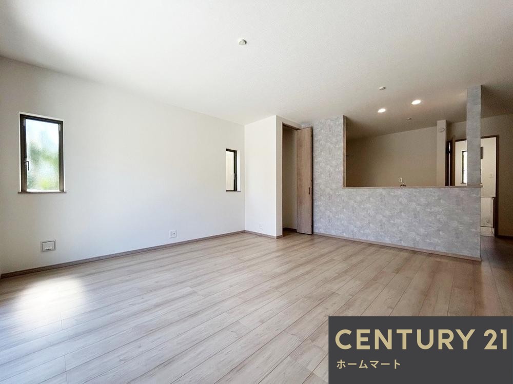 新築戸建 一戸建てHeartful - Town 神戸市垂水区桃山台 全２邸の詳細情報 兵庫県神戸市垂水区桃山台６ 写真6 センチュリー21ホームマート