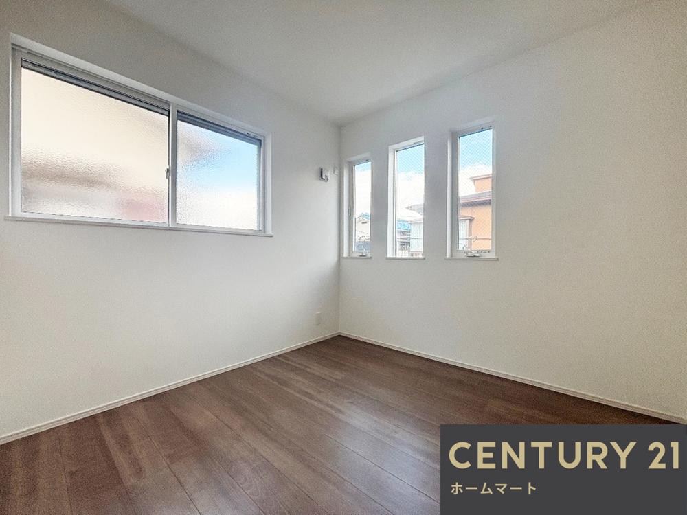 新築戸建 一戸建て葛原１（寝屋川市駅） 3480万円の詳細情報 大阪府寝屋川市葛原１ 写真8 センチュリー21ホームマート