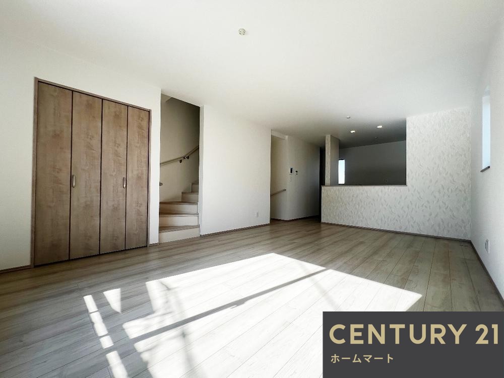 新築戸建 一戸建て小若江３（長瀬駅） 3090万円の詳細情報 大阪府東大阪市小若江３ 写真3 センチュリー21ホームマート