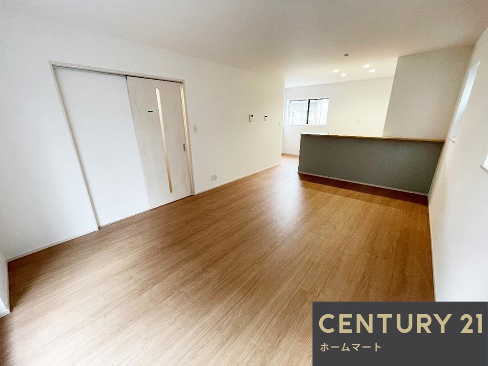 新築戸建 一戸建て野田３（高槻市駅） 3290万円の詳細情報 大阪府高槻市野田３ 写真3 センチュリー21ホームマート