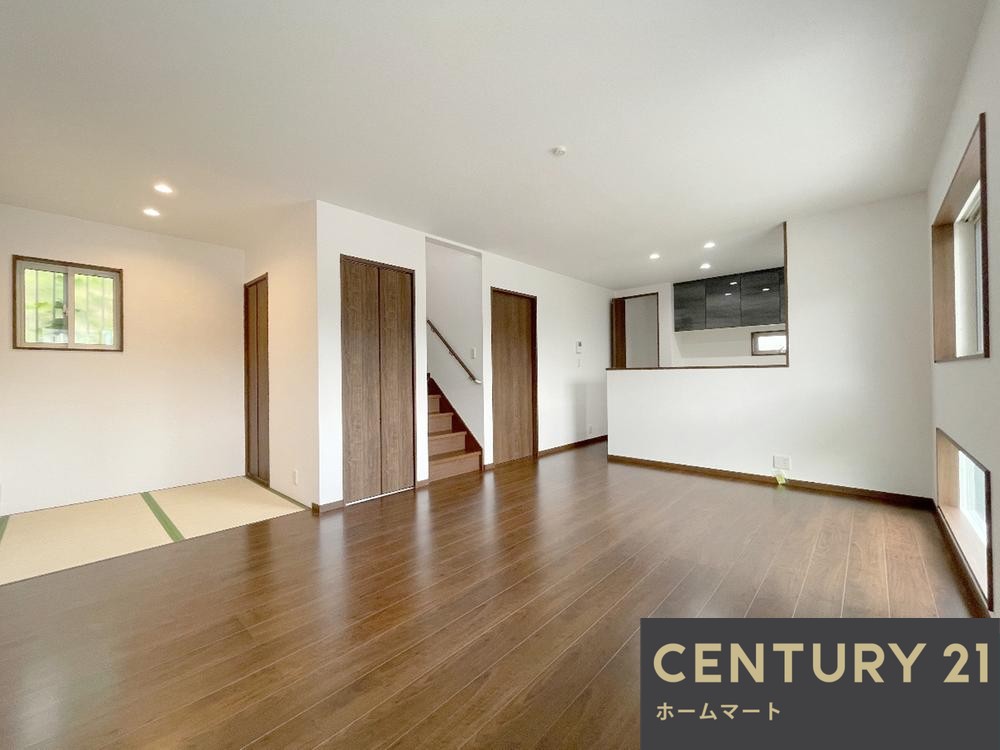 新築戸建 一戸建て平尾 2680万円の詳細情報 大阪府堺市美原区平尾 写真3 センチュリー21ホームマート