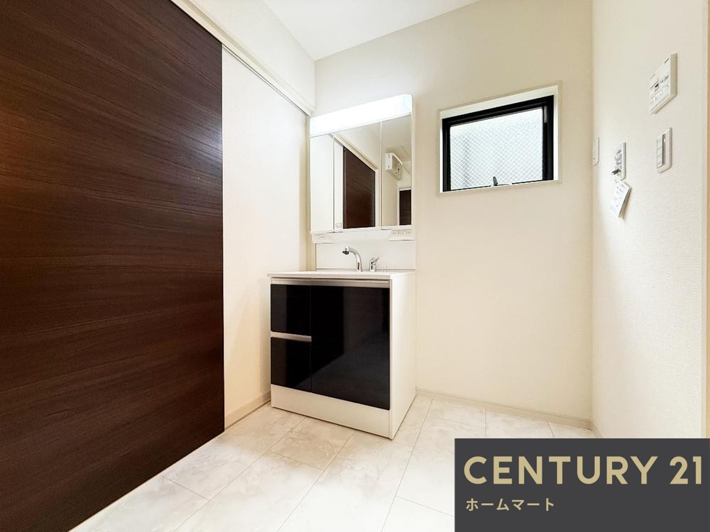 新築戸建 一戸建て岸和田市岸城町 全２邸 一戸建ての詳細情報 大阪府岸和田市岸城町 写真15 センチュリー21ホームマート