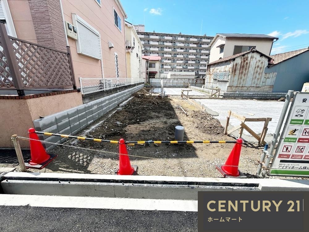 新築戸建 NEW一戸建て堀３（貝塚駅） 2680万円・2980万円の詳細情報 大阪府貝塚市堀３ 写真3 センチュリー21ホームマート