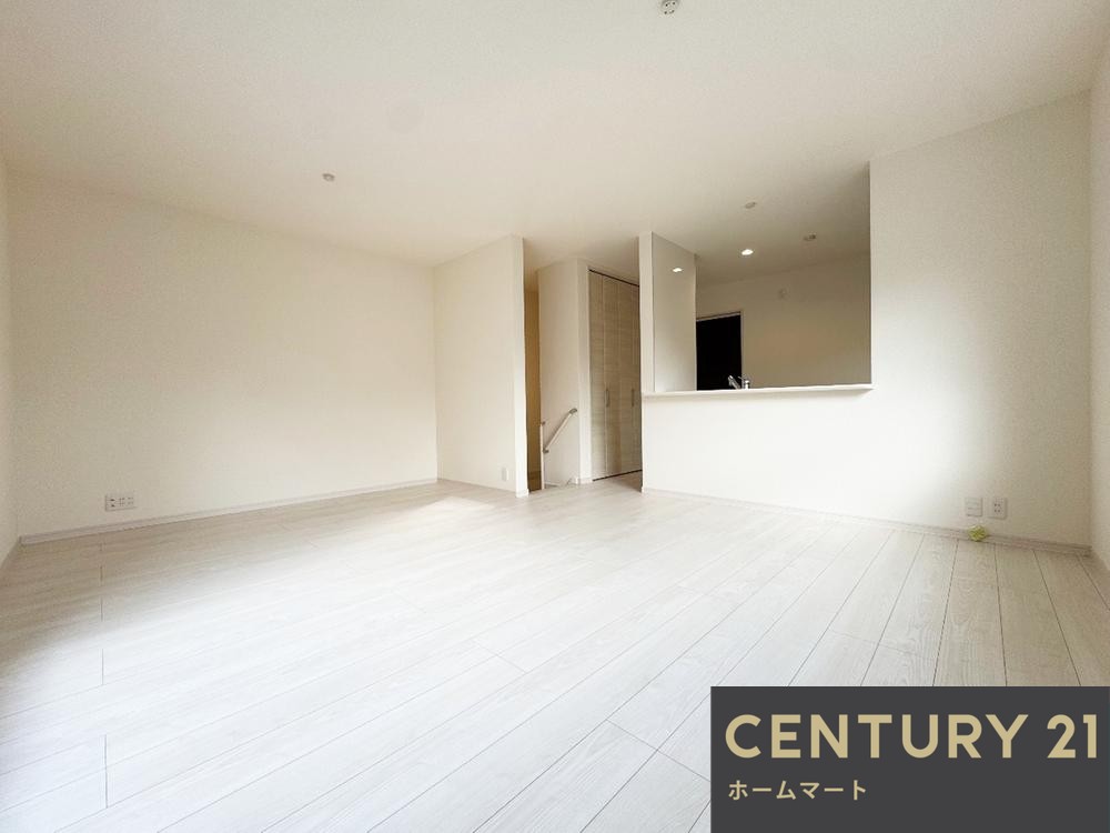 新築戸建 一戸建て松原市小川 第２期 全１邸 一戸建ての詳細情報 大阪府松原市小川５ 写真3 センチュリー21ホームマート