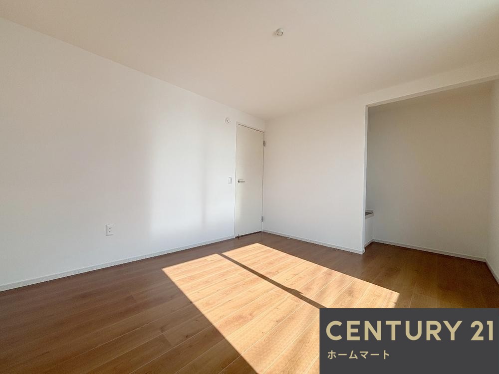 新築戸建 一戸建て西冠３（高槻市駅） 4298万円の詳細情報 大阪府高槻市西冠３ 写真6 センチュリー21ホームマート