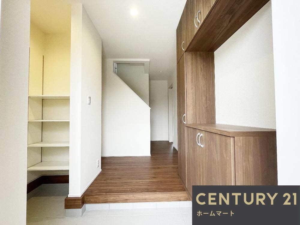 新築戸建 NEW一戸建て亀岡市大井町並河 第４期 一戸建ての詳細情報 京都府亀岡市大井町並河１ 写真12 センチュリー21ホームマート