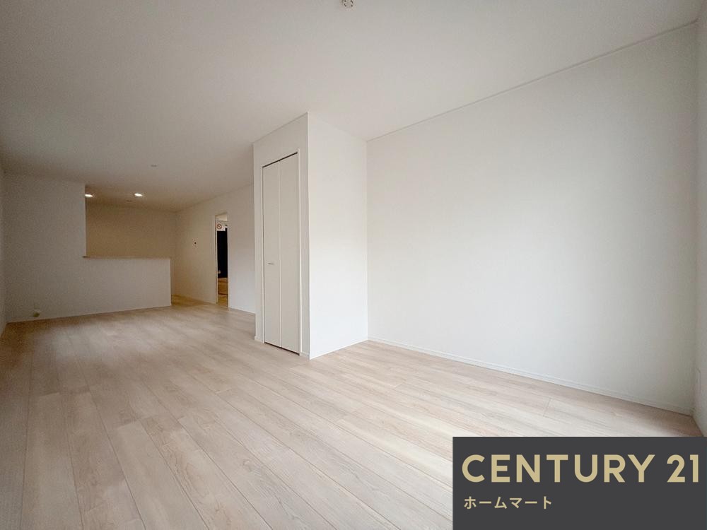 新築戸建 一戸建て枚方市香里園山之手町 全3邸 一戸建て 第3の詳細情報 大阪府枚方市香里園山之手町 写真3 センチュリー21ホームマート