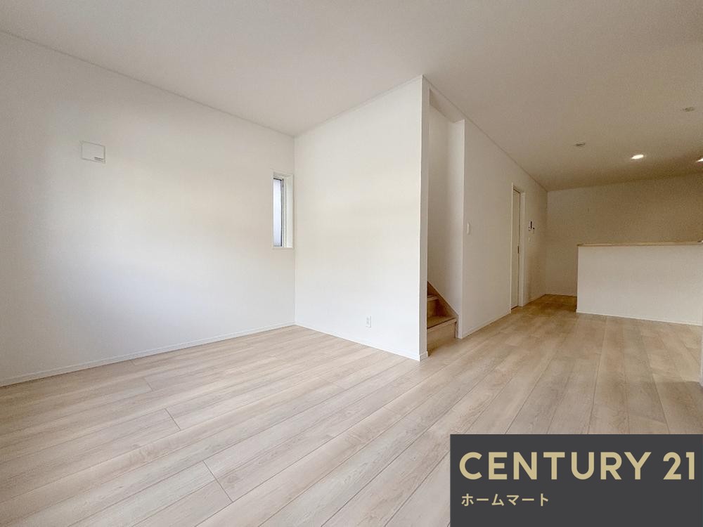 新築戸建 一戸建て高槻市安岡寺町 全2邸 一戸建ての詳細情報 大阪府高槻市安岡寺町４ 写真3 センチュリー21ホームマート