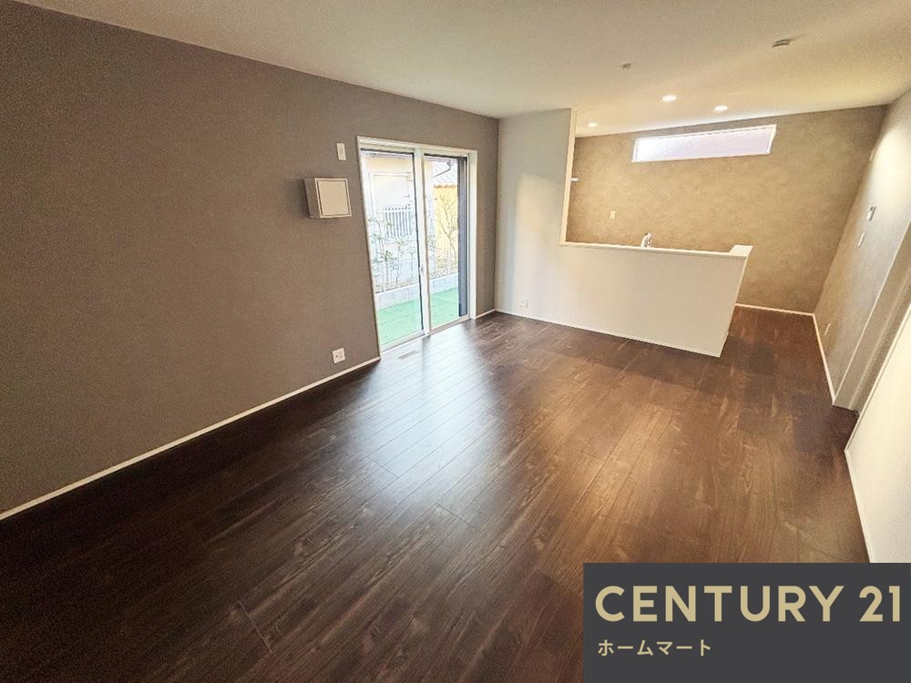 新築戸建 一戸建て生駒市萩の台4丁目 全1邸 一戸建ての詳細情報 奈良県生駒市萩の台４ 写真4 センチュリー21ホームマート