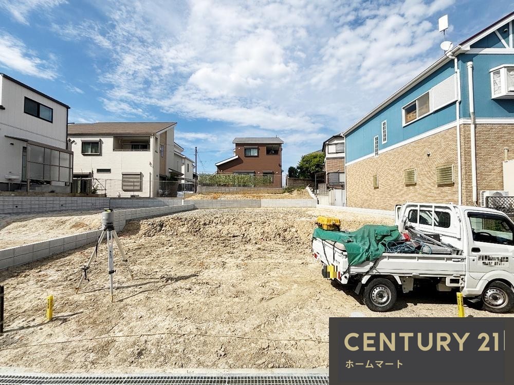 新築戸建 NEW一戸建て香里ケ丘１１（香里園駅） 3780万円～3980万円の詳細情報 大阪府枚方市香里ケ丘１１ 写真3 センチュリー21ホームマート