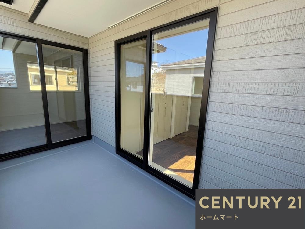 新築戸建 一戸建て生駒郡斑鳩町龍田西3丁目 全2邸 一戸建ての詳細情報 奈良県生駒郡斑鳩町龍田西３-14‐5 写真8 センチュリー21ホームマート