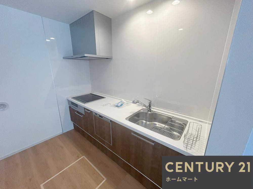 新築戸建 一戸建て高槻市氷室町 限定１邸 一戸建ての詳細情報 大阪府高槻市氷室町５ 写真4 センチュリー21ホームマート