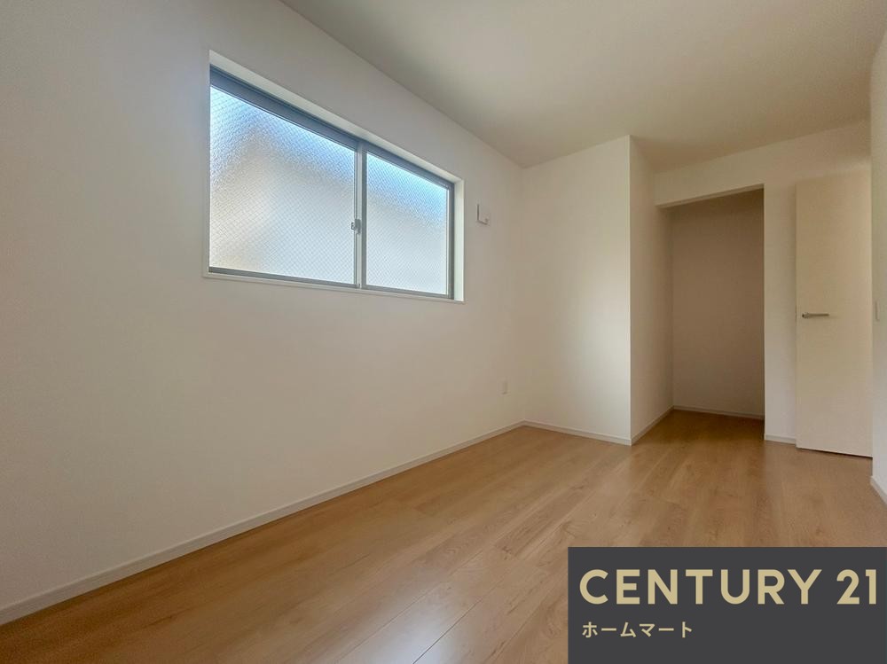 新築戸建 一戸建て高槻市氷室町 限定１邸 一戸建ての詳細情報 大阪府高槻市氷室町５ 写真6 センチュリー21ホームマート