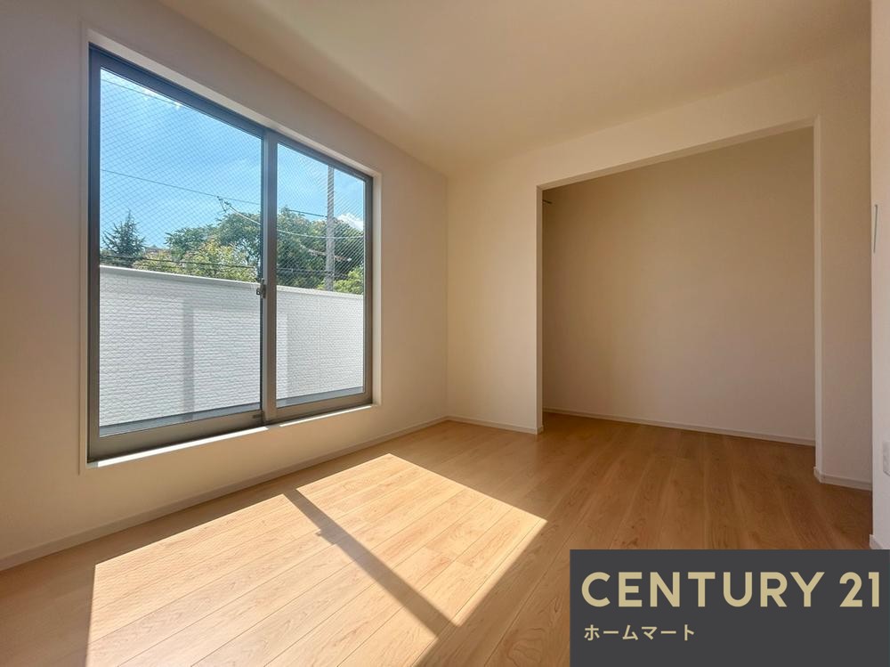 新築戸建 一戸建て高槻市氷室町 限定１邸 一戸建ての詳細情報 大阪府高槻市氷室町５ 写真8 センチュリー21ホームマート