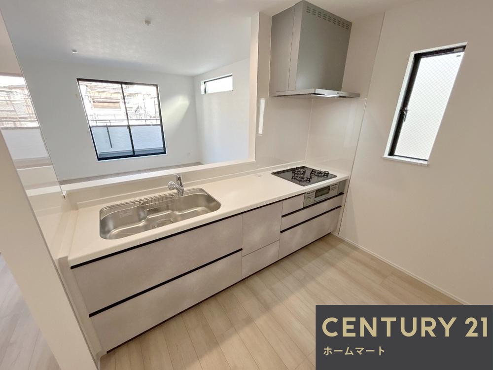 新築戸建 NEW一戸建て永代町２（寺地町駅） 3890万円の詳細情報 大阪府堺市堺区永代町２ 写真4 センチュリー21ホームマート