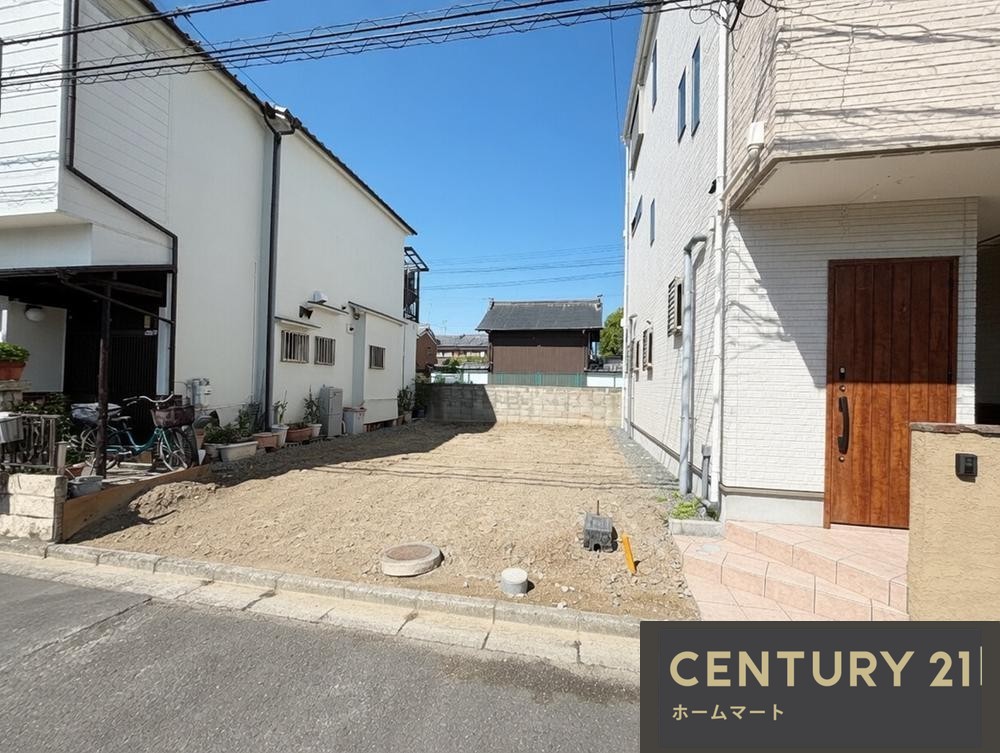 新築戸建 NEW一戸建て芝生町１ 3490万円の詳細情報 大阪府高槻市芝生町１-9-6 写真3 センチュリー21ホームマート