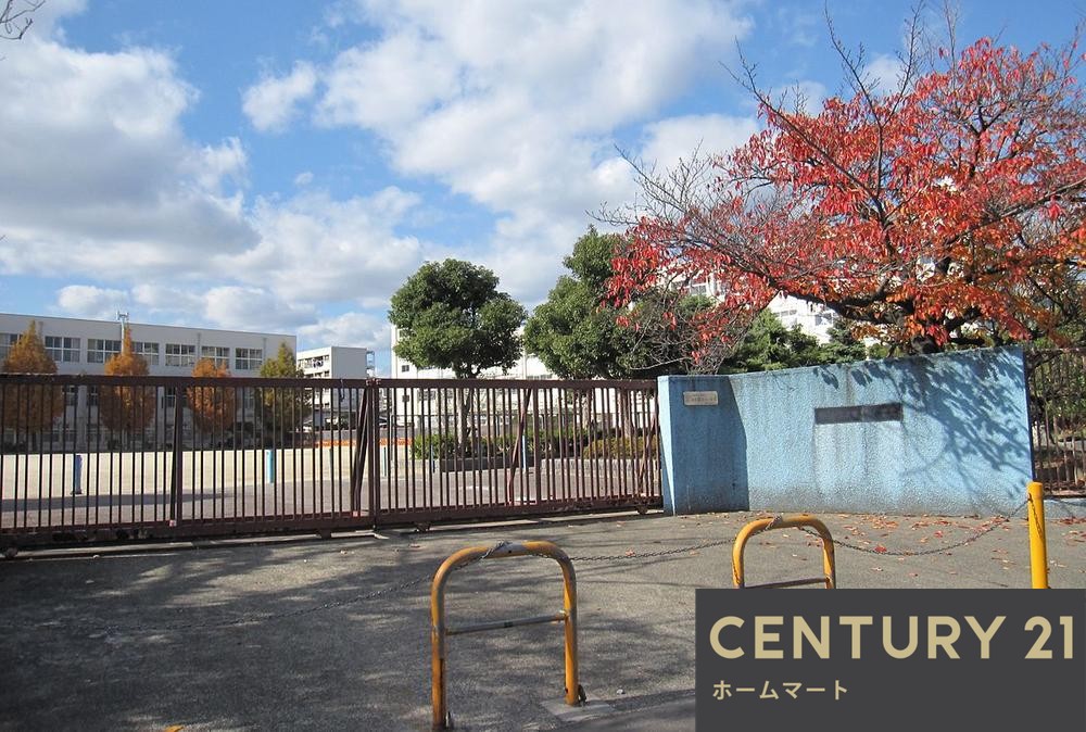 新築戸建 一戸建て富田町５（富田駅） 5298万円・5398万円の詳細情報 大阪府高槻市富田町５ 写真15 センチュリー21ホームマート