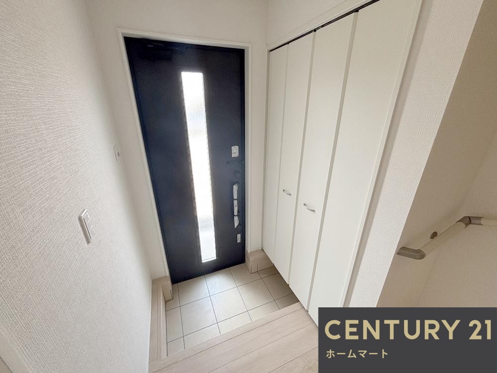 新築戸建 NEW一戸建て枚方市出口4丁目 全1邸 一戸建ての詳細情報 大阪府枚方市出口４ 写真9 センチュリー21ホームマート