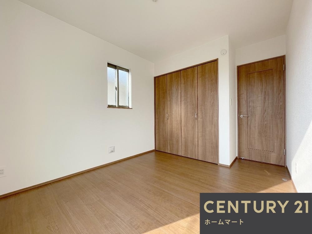 新築戸建 一戸建て高槻市栄町4丁目 全2邸 一戸建ての詳細情報 大阪府高槻市栄町４ 写真8 センチュリー21ホームマート