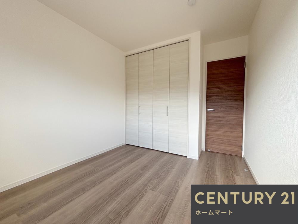 新築戸建 一戸建て生駒郡斑鳩町龍田3丁目 全4邸 一戸建て第2.3期の詳細情報 奈良県生駒郡斑鳩町龍田３ 写真7 センチュリー21ホームマート