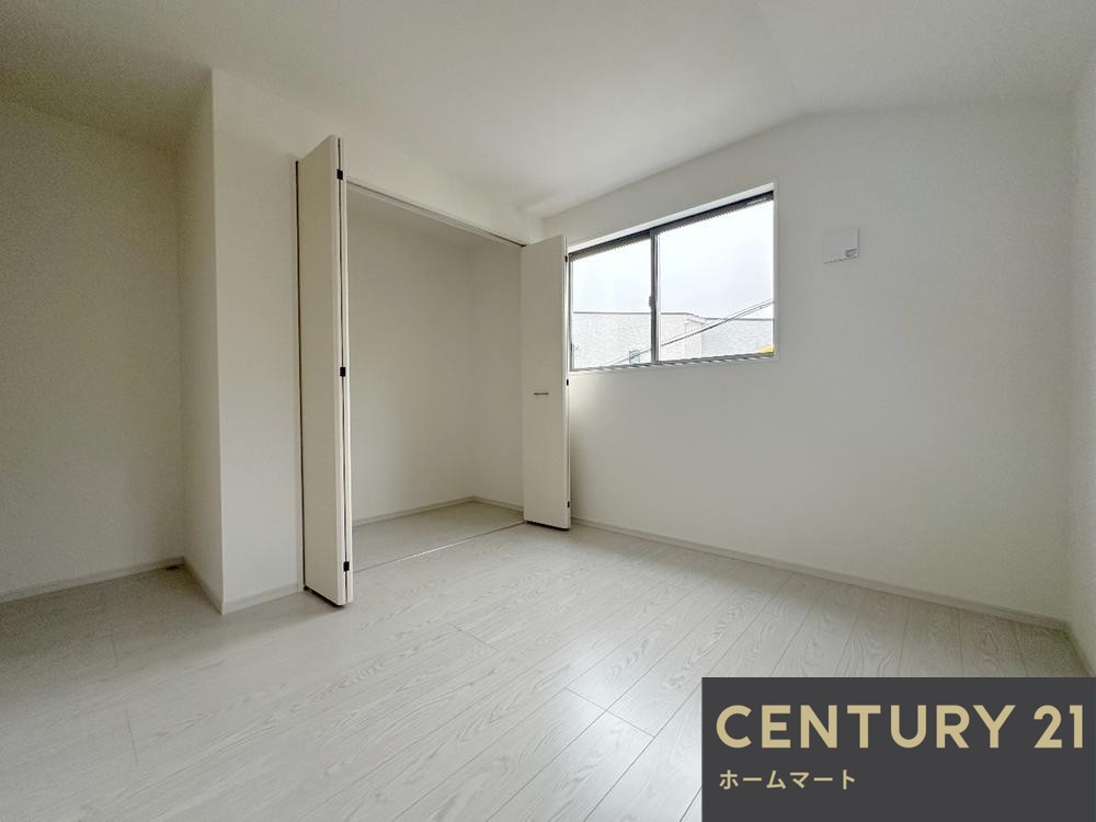 新築戸建 一戸建て東豊中町３（千里中央駅） 6298万円の詳細情報 大阪府豊中市東豊中町３ 写真8 センチュリー21ホームマート