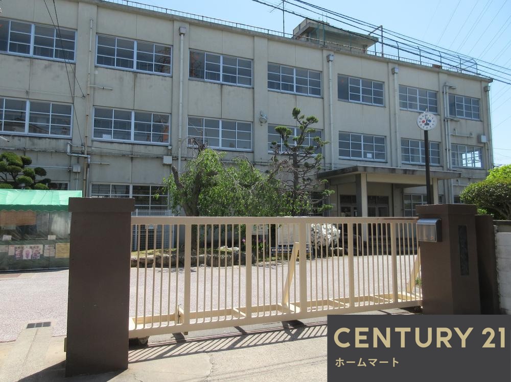 新築戸建 一戸建て高槻市藤の里町 限定１邸 一戸建ての詳細情報 大阪府高槻市藤の里町 写真14 センチュリー21ホームマート