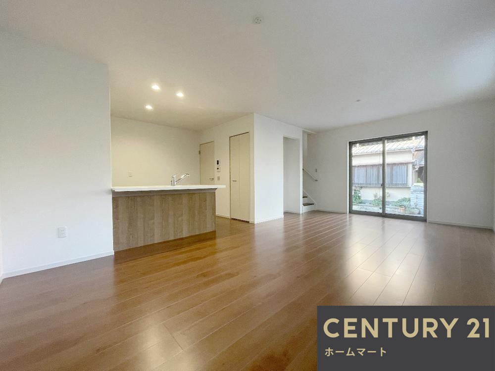 新築戸建 一戸建て城陽市富野南清水 第１期 一戸建て の詳細情報 京都府城陽市富野南清水 写真3 センチュリー21ホームマート